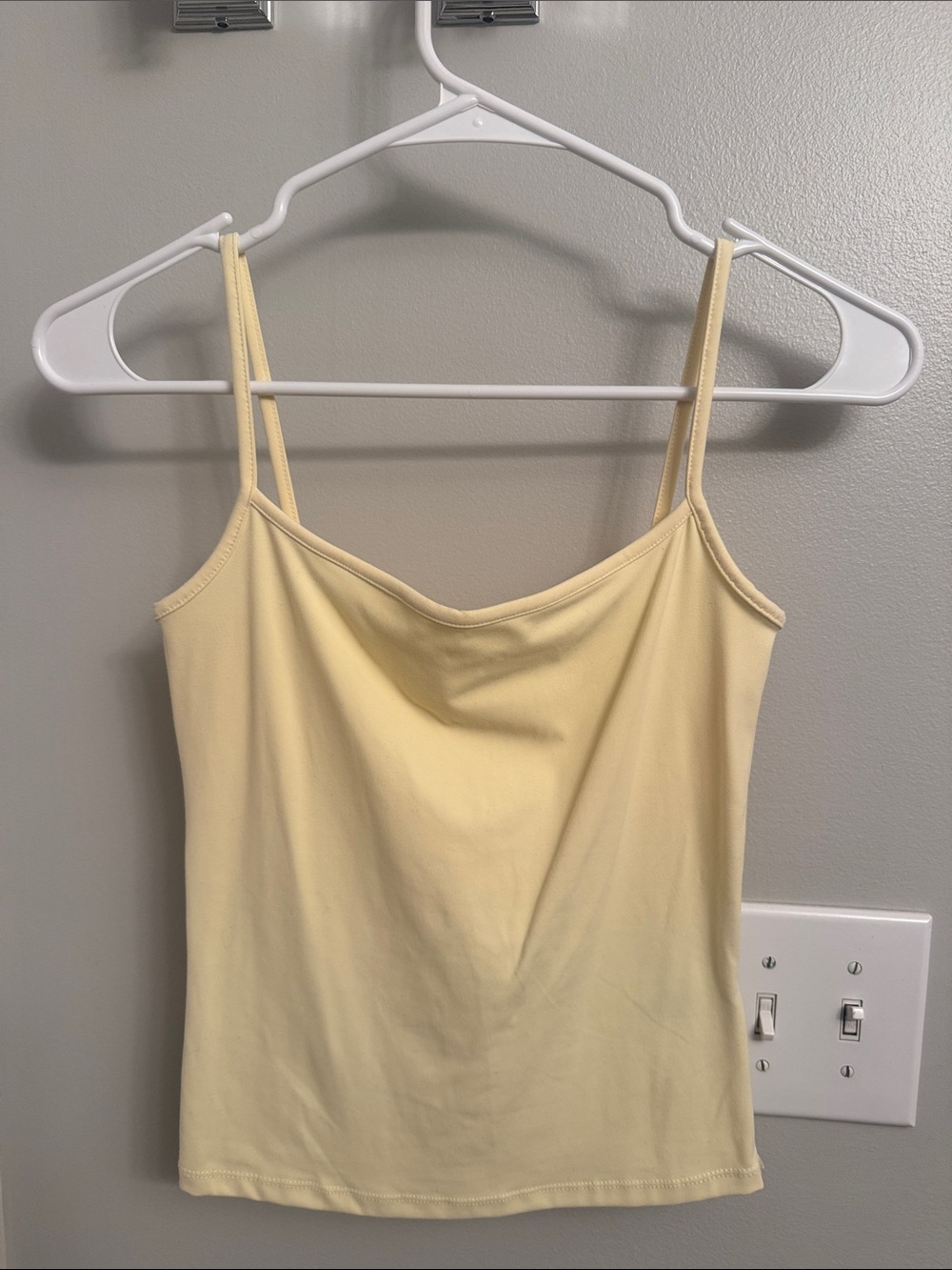 BUTTER YELLOW CAMI TOP
